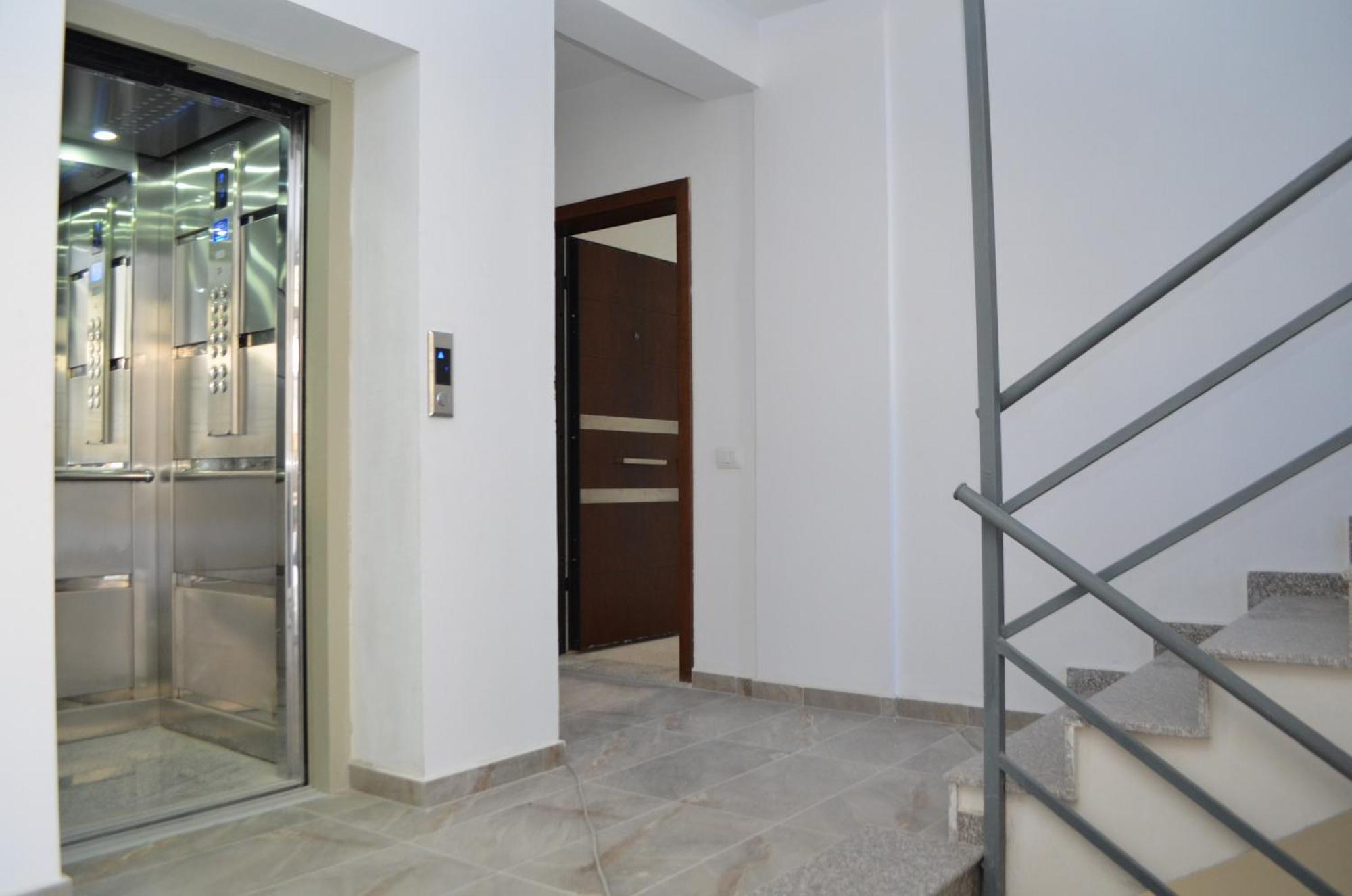 Brand New Apartments Sarande Luaran gambar