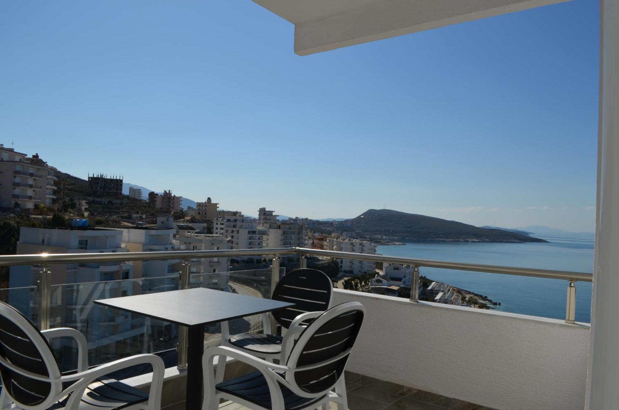 Brand New Apartments Sarande Luaran gambar