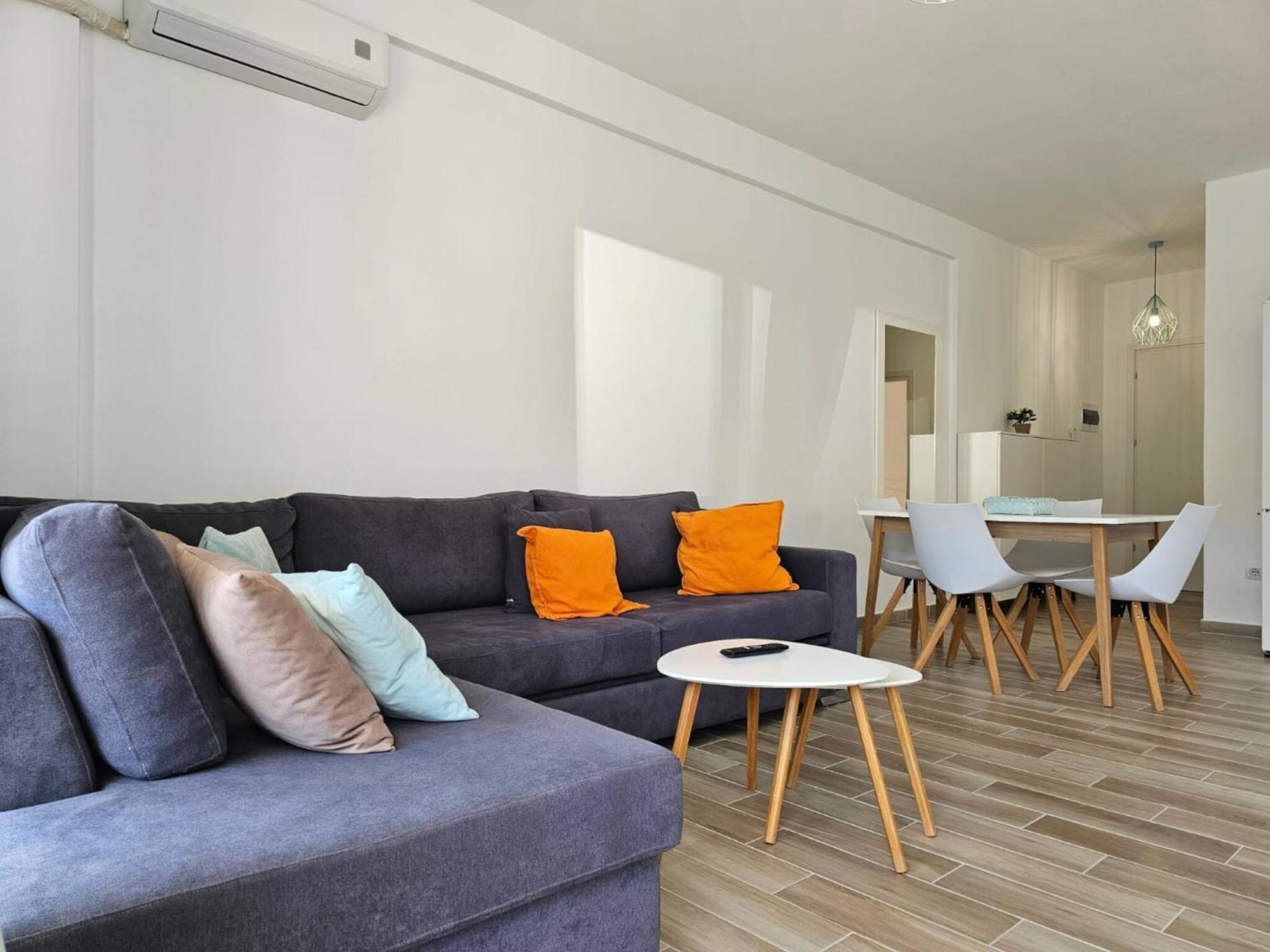 Brand New Apartments Sarande Luaran gambar