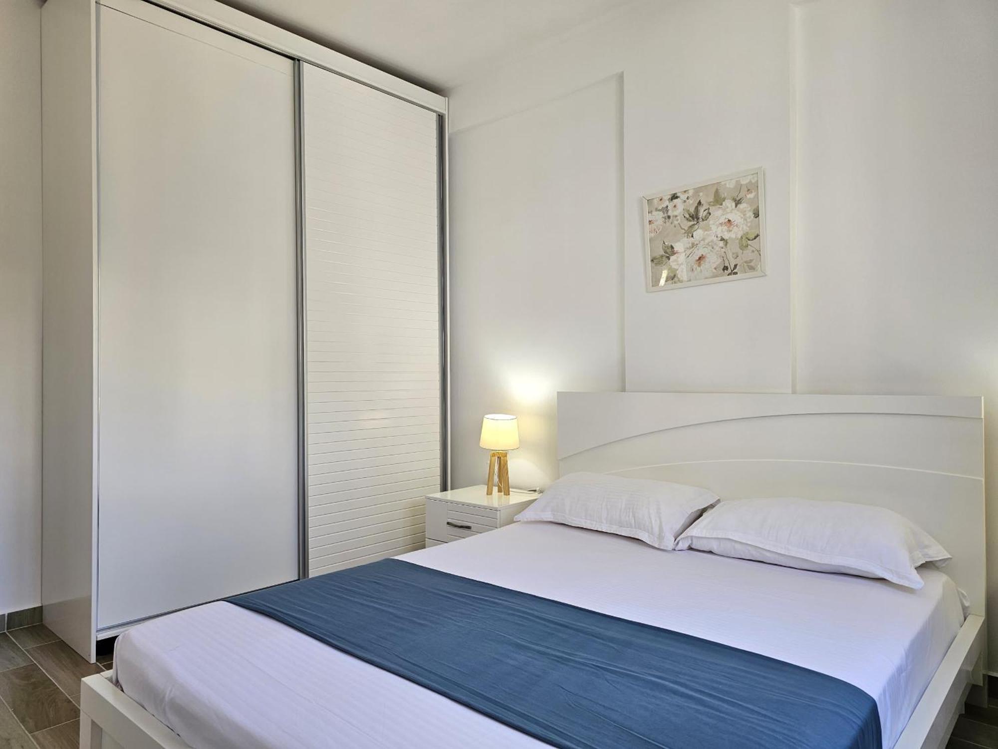 Brand New Apartments Sarande Luaran gambar