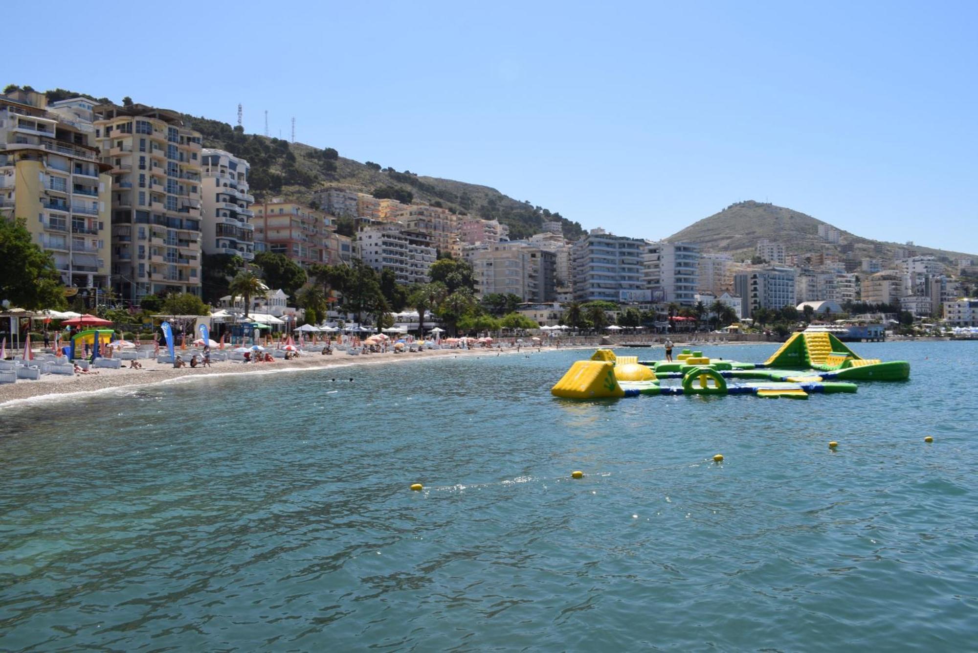 Brand New Apartments Sarande Luaran gambar