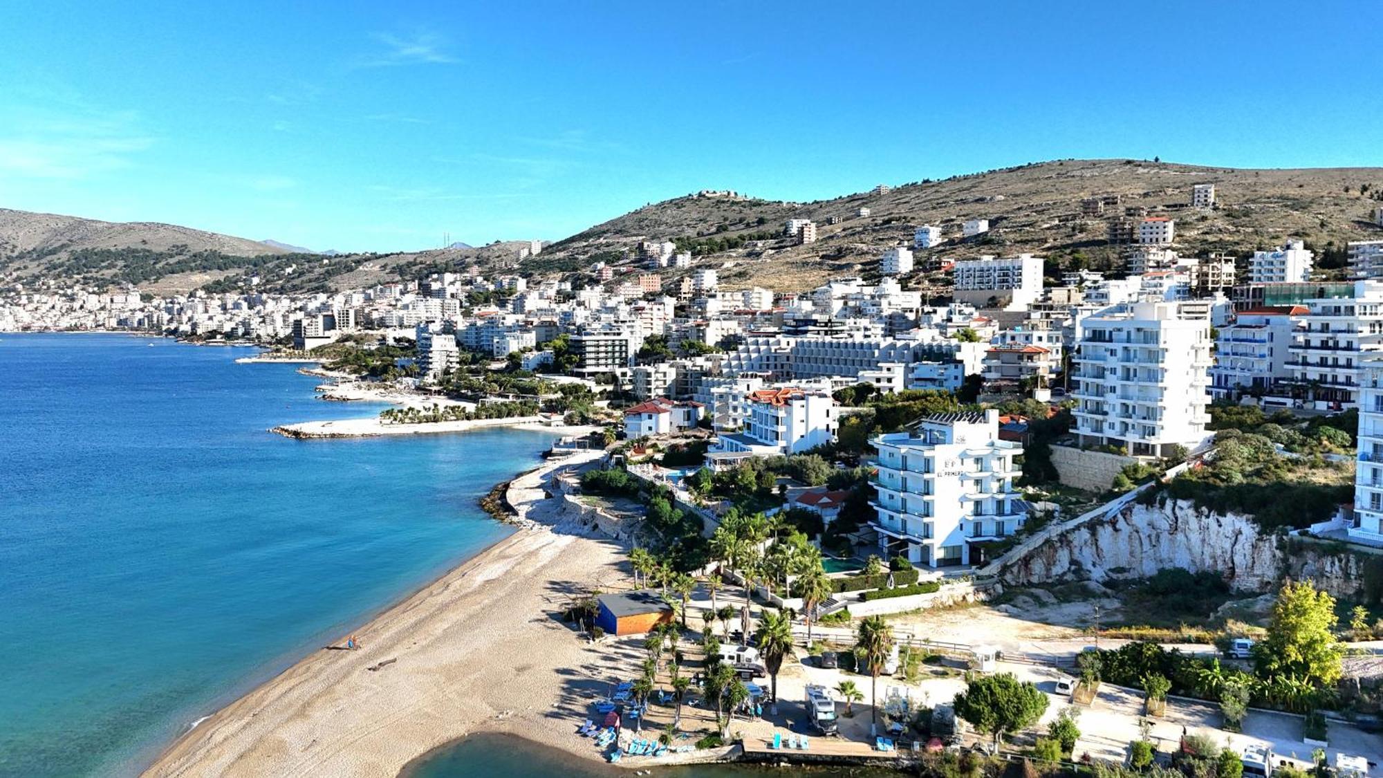 Brand New Apartments Sarande Luaran gambar