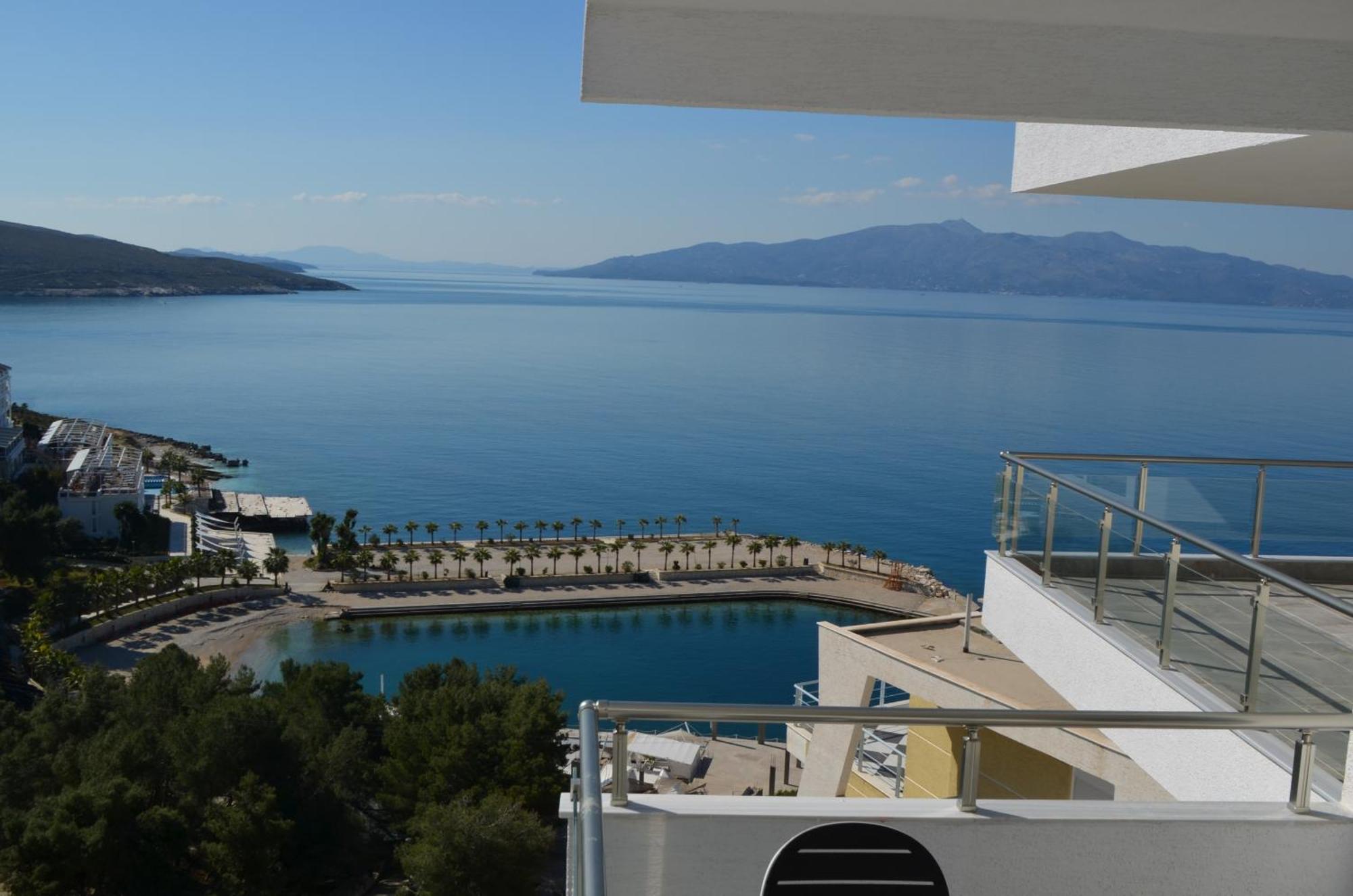Brand New Apartments Sarande Luaran gambar
